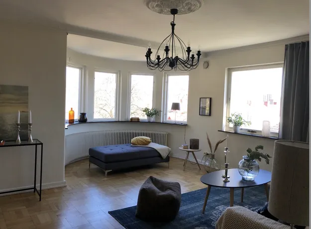 two month furnished sublet, 98 sq m, 3 bedrooms, large backyard